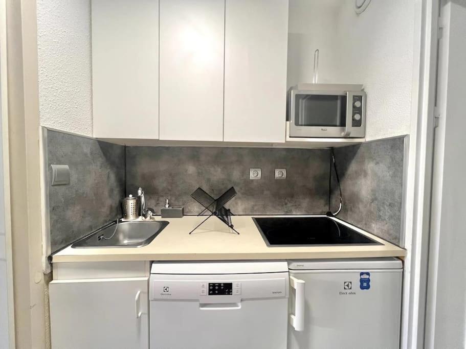 Appartement Port De Hyeres 4 Personnes エクステリア 写真